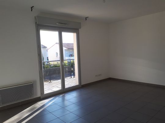 Location Appartement 2 pièces 43m² FROUZINS 31270 - Photo 1
