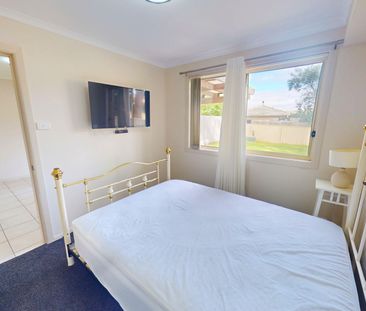 "Stylish Duplex Moments from the Bay" - Photo 5