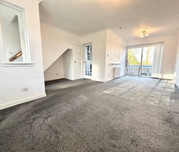 Strathview Park, Netherlee, G44 3EN - Photo 2