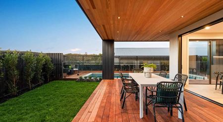 Stunning 5BR Wainui Oasis w/ Pool - Photo 3