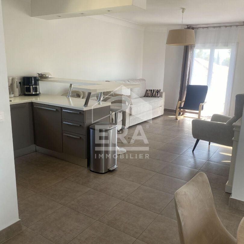 Location Appartement 3 pièces 80m² - Photo 1
