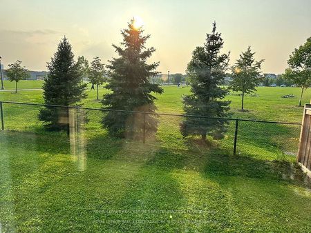 For Lease - 81 Kaitting Trail, Oakville, Ontario - Photo 3