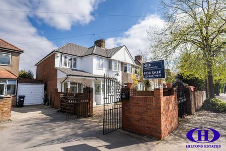 5 bedroom semi-detached house to rent - Photo 2