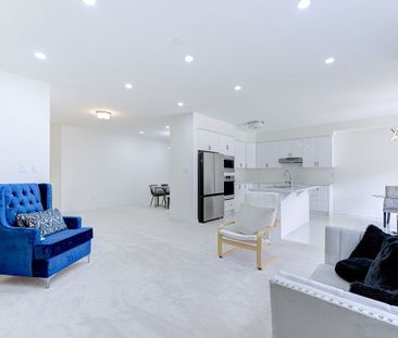 For Lease - 44 Dennis Avenue, Brantford, Ontario - Photo 1