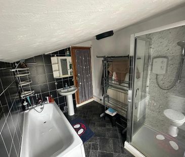 2 bedroom terraced house to rent - Photo 5