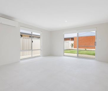 Fresh 4x2 Family Home - Photo 1