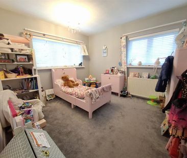 Marlins Turn, Hemel Hempstead - Photo 6