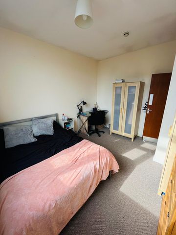 61B Ebrington - Photo 2