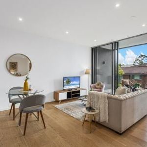 Executive style living with Chatswood CBD on its doorstep - Photo 1