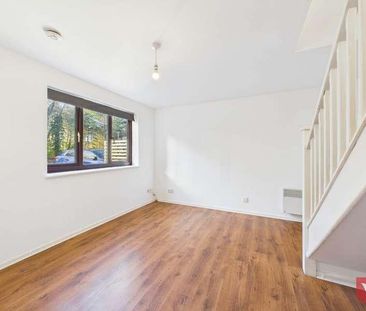 Mendelssohn Grove, Browns Wood, MK7 - Photo 1