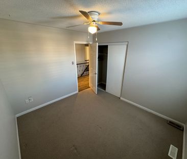 For Lease - 986 Ferguson Drive, Milton, Ontario - Photo 5