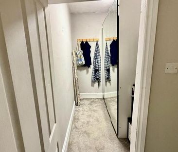 4 bedroom house to rent - Photo 2