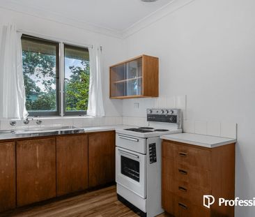 Charming 2 Bedroom, 1 Bathroom Home in Dianella - Photo 6