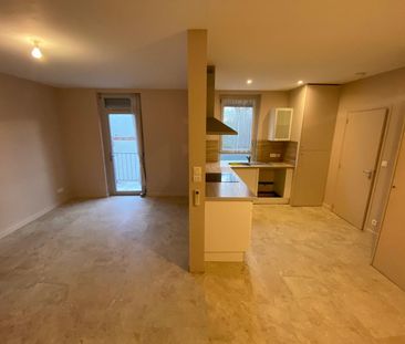 Location Appartement 2 pièces 57m² MONTAUBAN 82000 - Photo 5