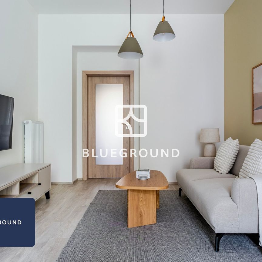 Apartment for rent, 2+kk - 1 bedroom, 45m - Photo 1