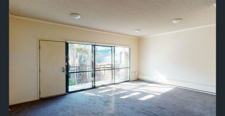 Secluded and Peaceful - Photo 2