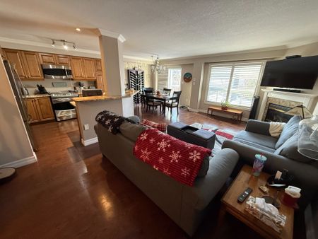 For Lease - 130 Robert Street Unit# 10, Milton, Ontario - Photo 3