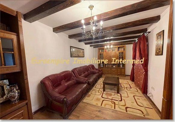 De inchiriat casa zona Bratianu Constanta - Fotografie 1