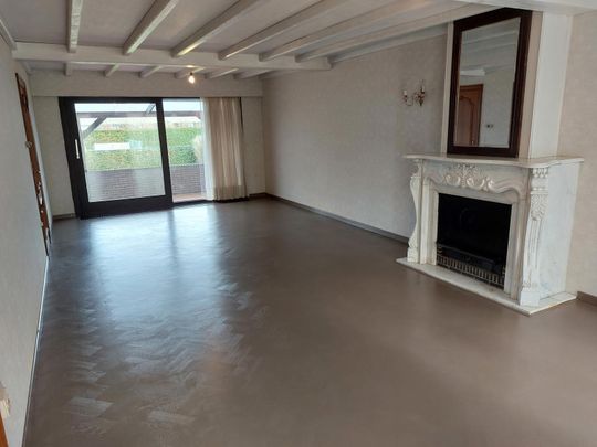 Vrijstaande woning met grote tuin op enkele minuten van centrum Tessenderlo - Photo 1