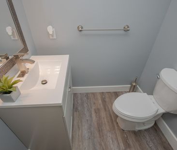 For Lease - 27 Mooney Trail, New Tecumseth, Ontario - Photo 2