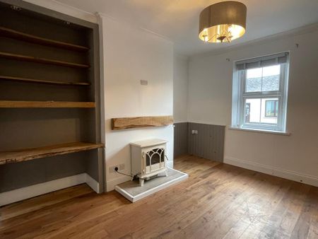 3 bedroom terraced house to rent - Photo 3