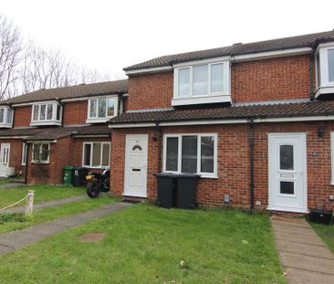 2 bedroom terraced house to rent - Photo 5