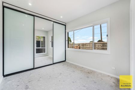 Brand New Luxury Granny Flat - Private, Modern & Spacious - Photo 3