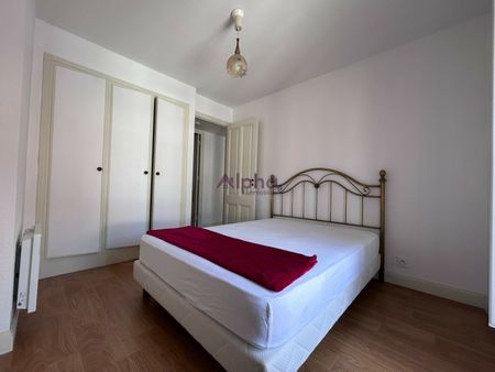 APPARTEMENT T2 Meublé Faubourg du Moustier rénové - Photo 4