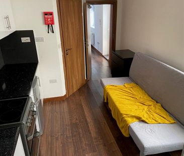 1 bedroom flat to rent - Photo 4