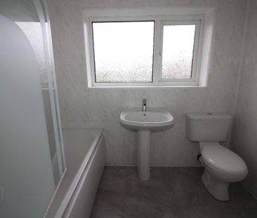 12 Lisleen Place, Newtownards, BT23 4NH - Photo 5