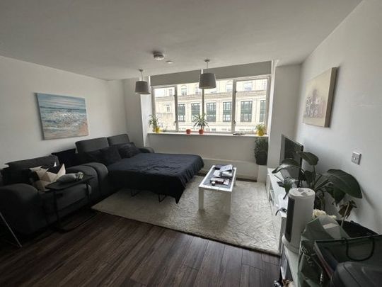 7, The Strand, L2 - Photo 1