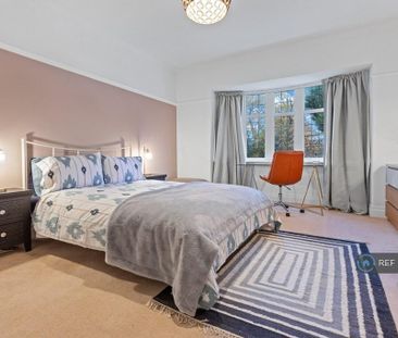 1 bedroom in a house share to rent - Photo 6