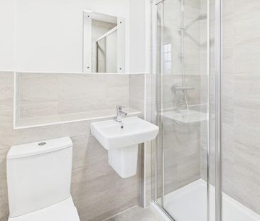 3 bedroom semi-detached house to rent - Photo 6