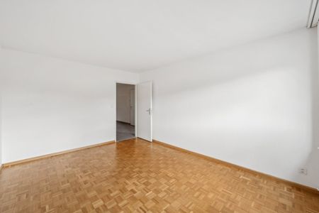 "Rent without deposit - Living in beautiful Münchenstein" - Photo 5