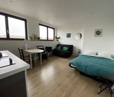 STUDIO MEUBLÉ PROCHE CENTRE VILLE - Photo 2