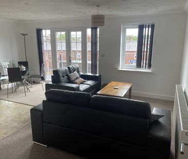 Elphins Drive, Wilderspool Park, Warrington - Photo 4