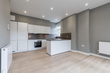 2 bedroom ground floor flat to rent - Photo 4