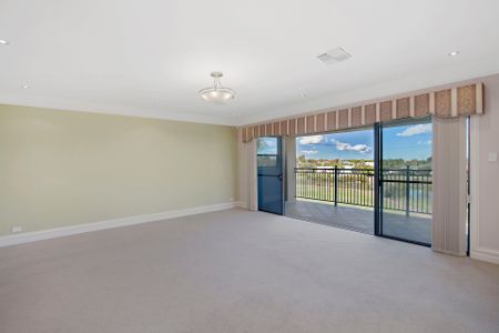 6 Balnaves Walk, Northgate. - Photo 5