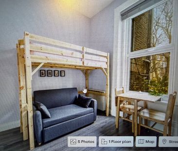 Studio Flat, Very Near Warwick Road Area, SW5 - Photo 2