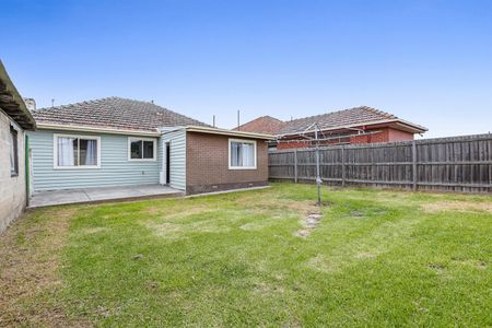 5 Stanley Street, Pascoe Vale VIC 3044 - Photo 3