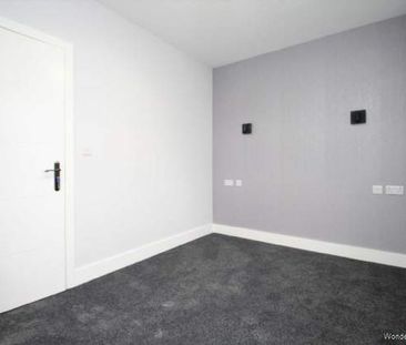 2 bedroom property to rent in Brentwood - Photo 2