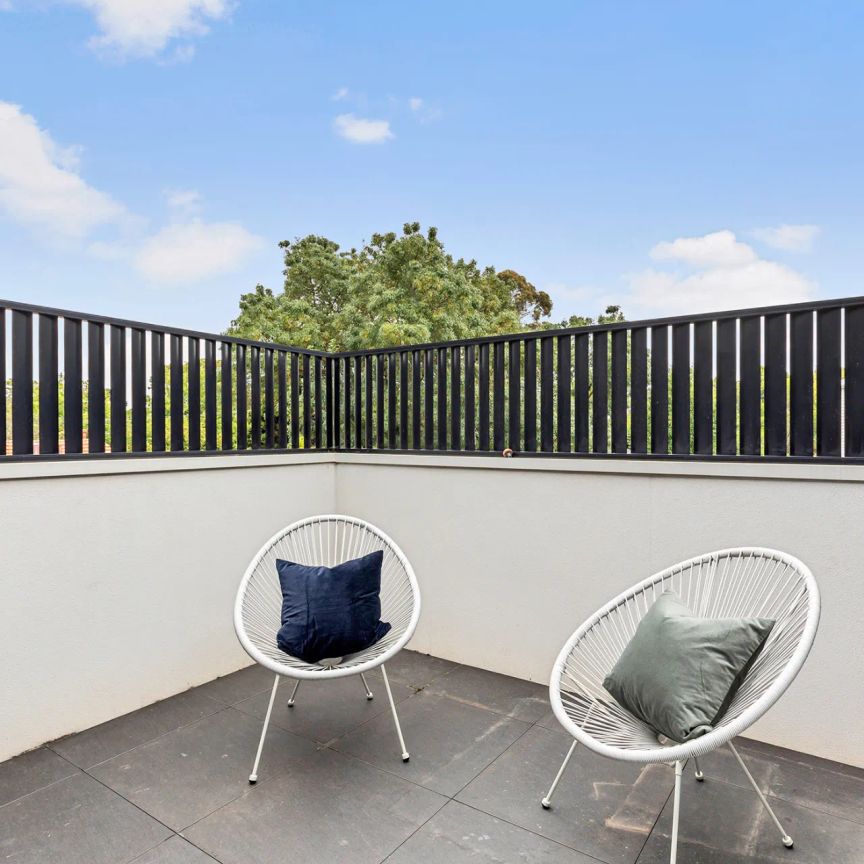 Unit 203/176-178 Union Road, - Photo 1