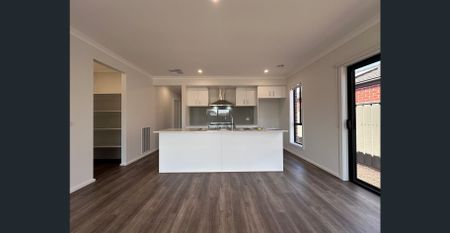 Brand New Stylish Family Home in Melton South - Photo 3