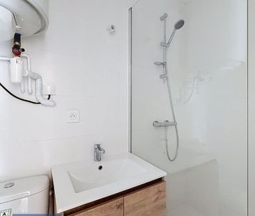 Appartement T2 FOUGERES à louer - Photo 2