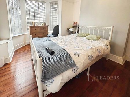 5 bedroom terraced house to rent - Photo 5