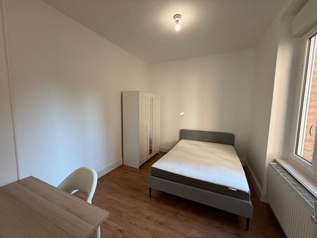 Location Appartement 5 pièces 106m² STRASBOURG 67000 - Photo 4
