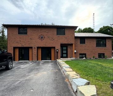 For Lease - 1819 Old Second Road Unit# Basement, Springwater, Ontario - Photo 6