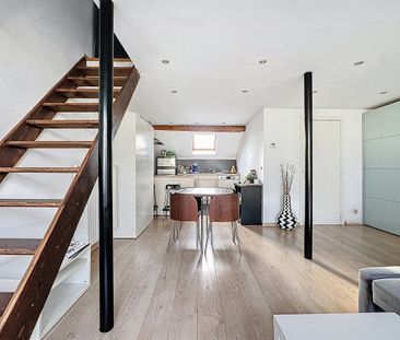 Appt meublé (+-40m²) 1ch en mezzanine / Quartier Européen. - Photo 3