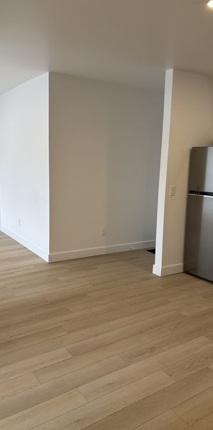 3½ Rénové – Tout Inclus – Stationnement - Photo 1