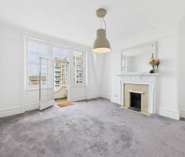 4 bedroom flat to rent - Photo 2